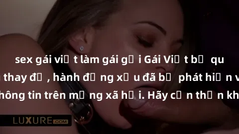 sex gái việt làm gái gọi Gái Việt bị quay lén trong phòng thay đồ, hành động xấu đã bị phát hiện và lộ thông tin trên mạng xã hội. Hãy cẩn thận khi thay đồ ở nơi công cộng!